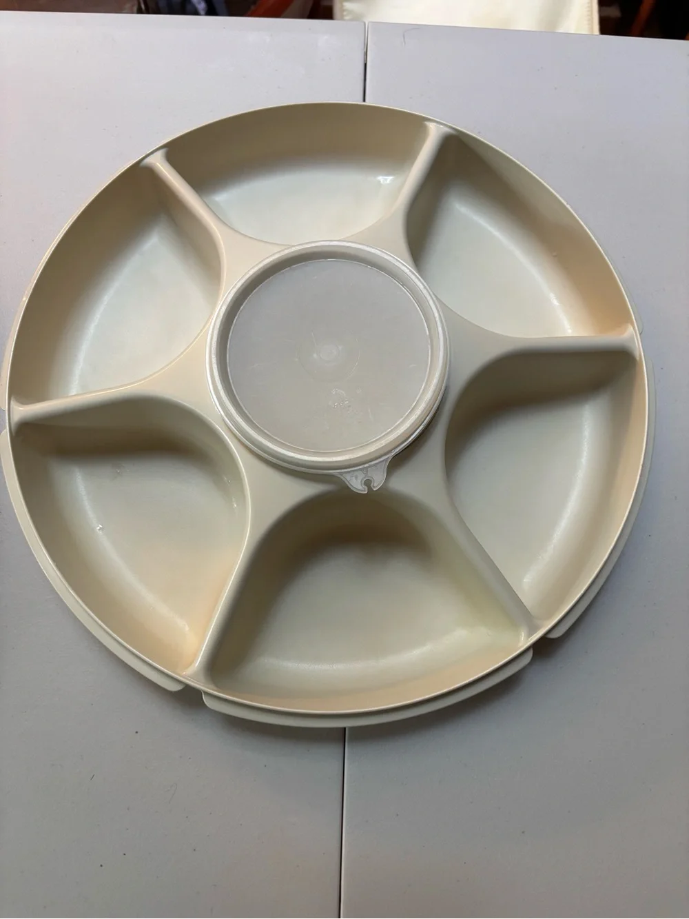 Vintage Tupperware Divided Serving Tray with Lid and sm round dipping container